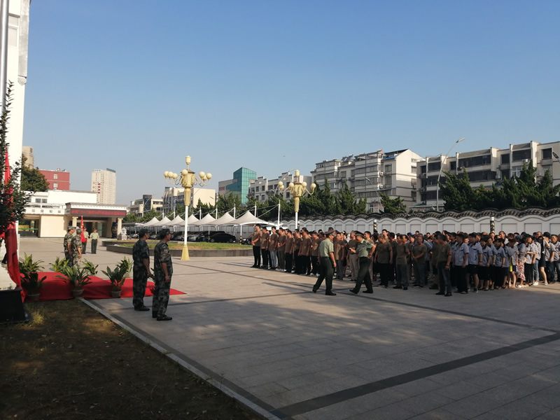 明光酒業慶祝八一建軍節升國旗儀式