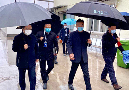 市委書記王玨蒞臨明光酒業檢查復工復產和疫情防控工作